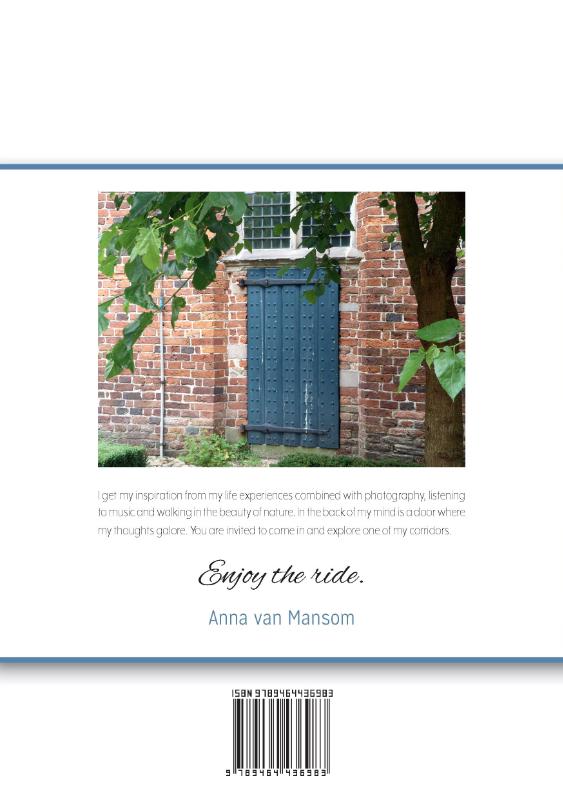 Achterkant van Silent thoughts between present and past
