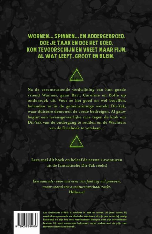 Achterkant van Dir-yak Omnibus 1