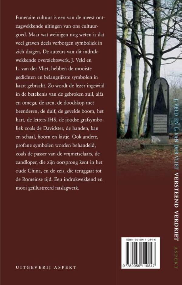 Achterkant van Versteend verdriet