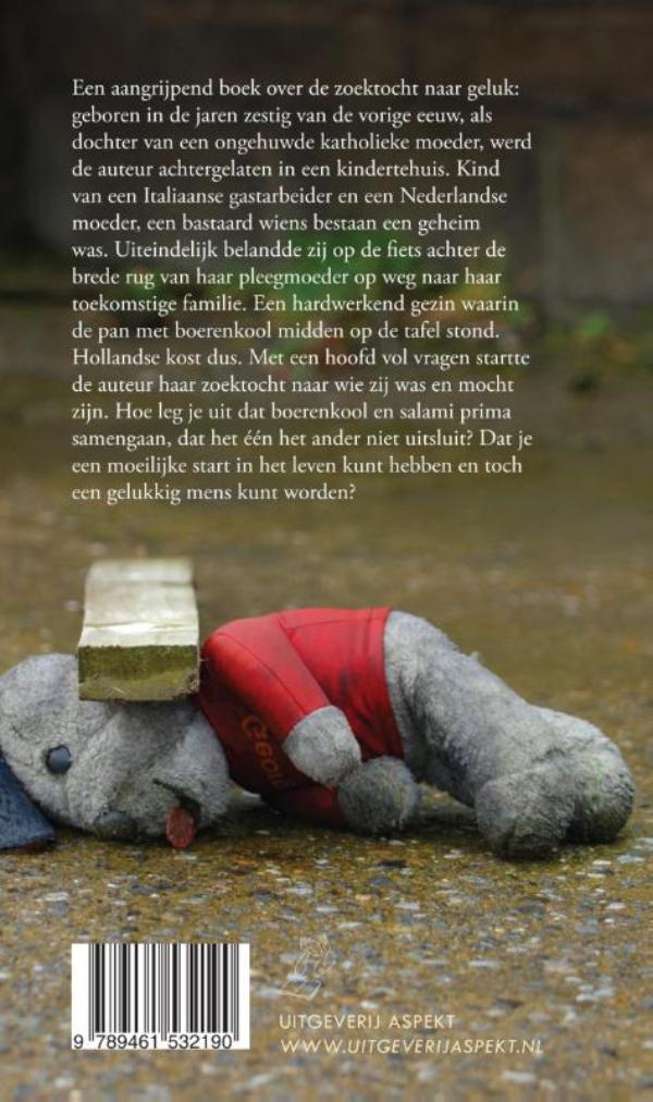 Achterkant van Boerenkool met salami