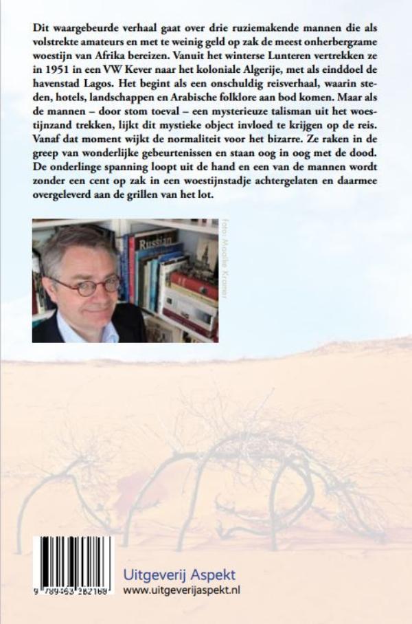 Achterkant van Reis door de Sahara