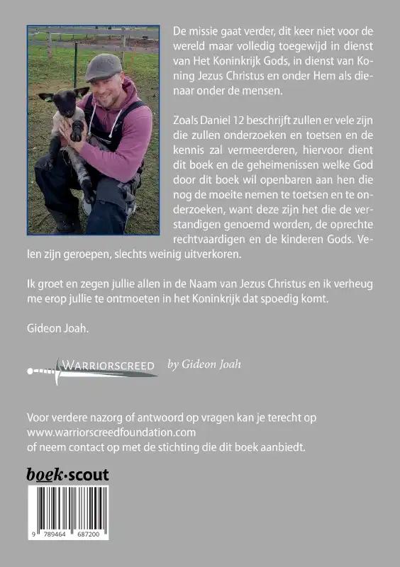 Achterkant van Warrior’s Tale 2, van grauw grijs tot zuiver wit