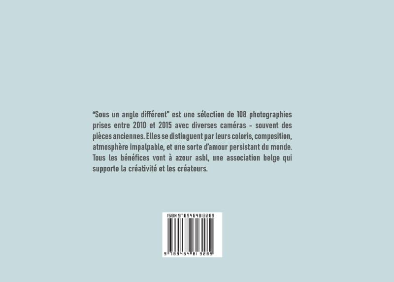 Achterkant van Sous un angle différent