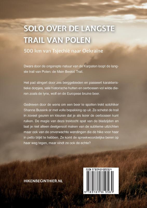 Achterkant van Solo over de langste trail van Polen