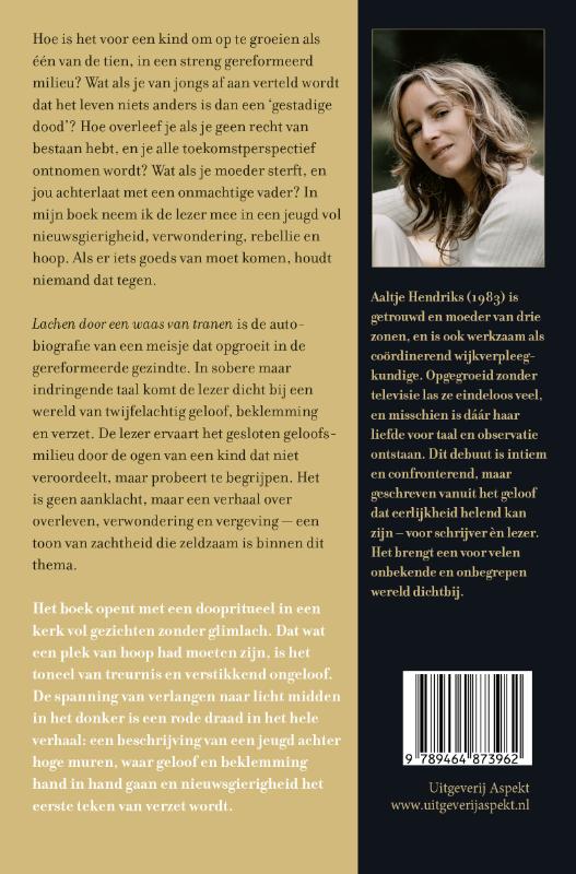 Achterkant van Lachen door een waas van tranen