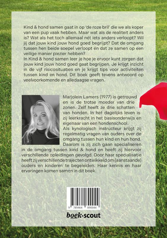 Achterkant van Kind & hond samen