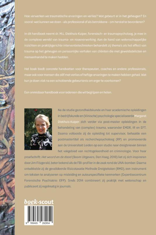 Achterkant van Handboek trauma- & rouwverwerking