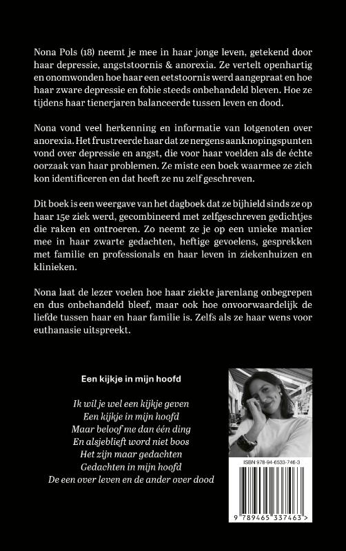 Achterkant van Nona