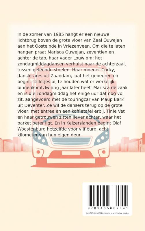 Achterkant van Achterin zie je de mensen