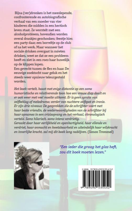 Achterkant van Bijna (ver)dronken
