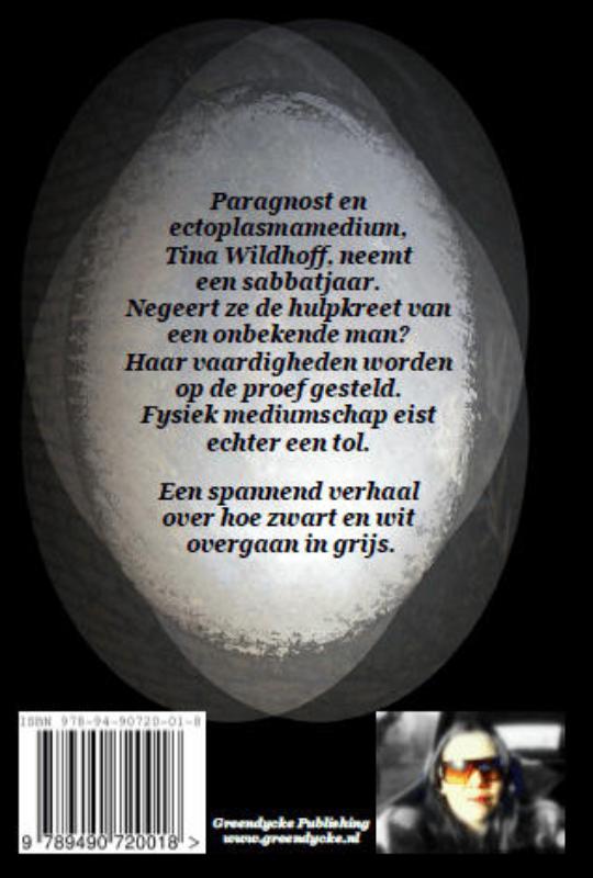 Achterkant van Over nevels en geesten...