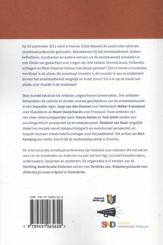 Achterkant van Muziek in streektaal