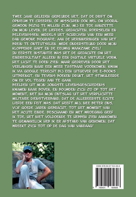 Achterkant van Er valt een gat in de tijd