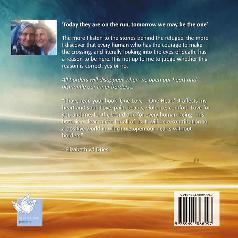 Achterkant van One Love – One Heart