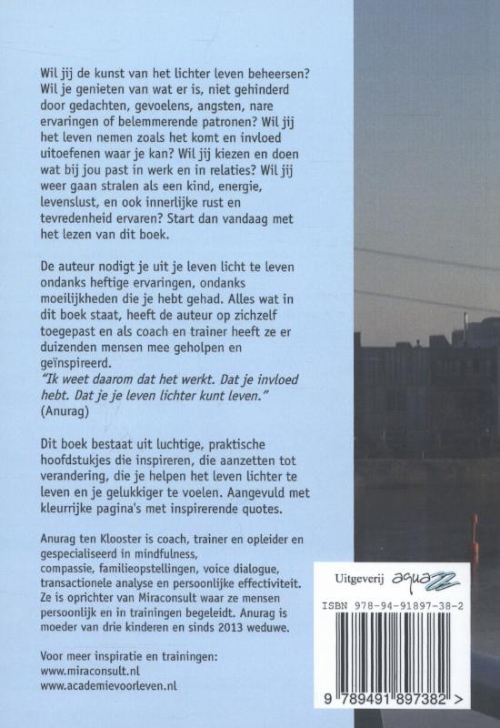 Achterkant van De kunst van het lichter leven