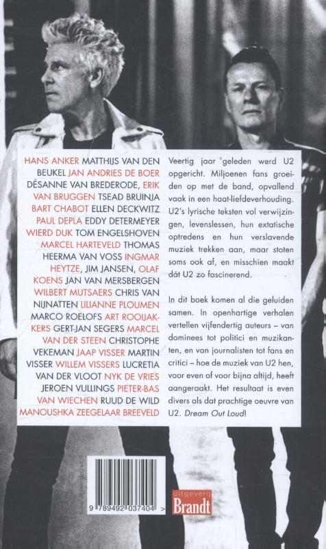 Achterkant van U2 onder een bloedrode hemel
