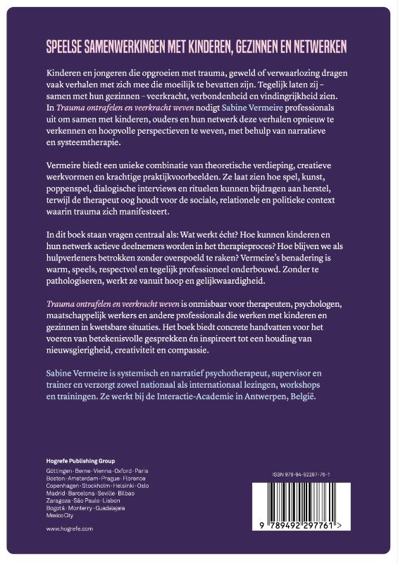 Achterkant van Trauma ontrafelen en veerkracht weven met narratieve- en systeemtherapie