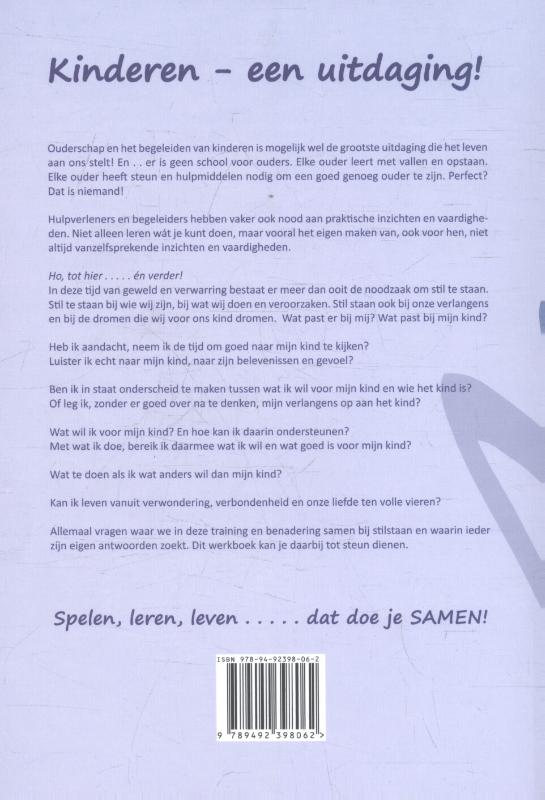Achterkant van werkboek voor ouders en opvoeders
