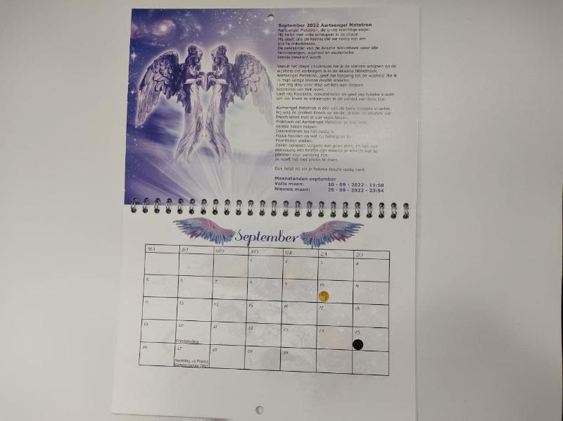 Achterkant van Engelenkalender 2022