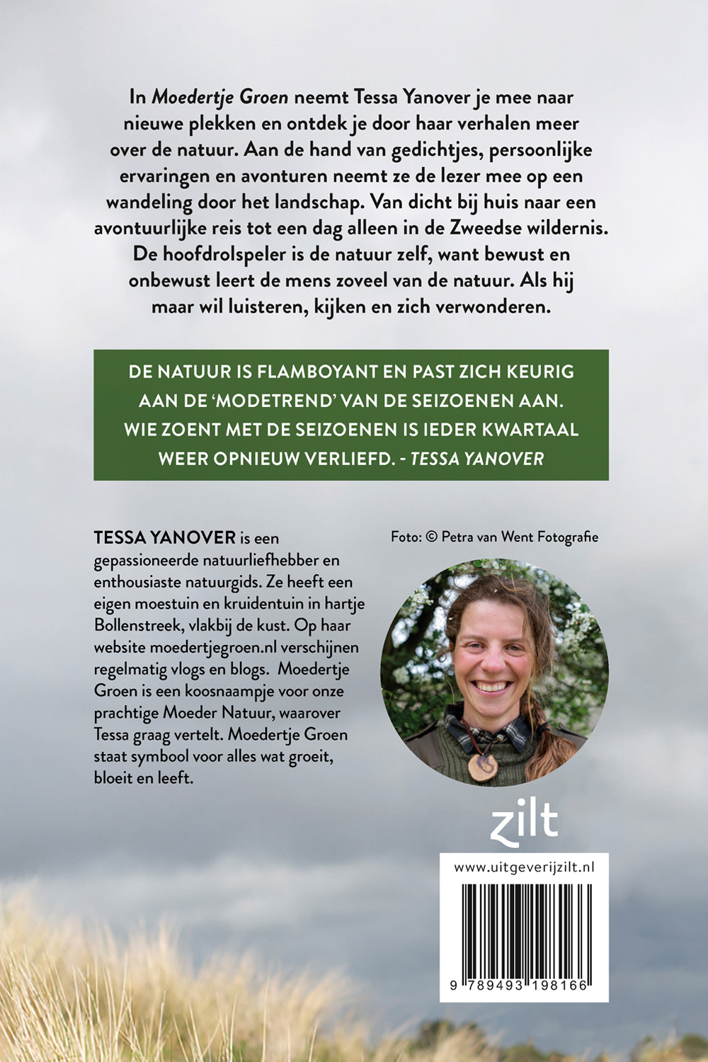 Achterkant van Moedertje Groen in verbinding met de natuur