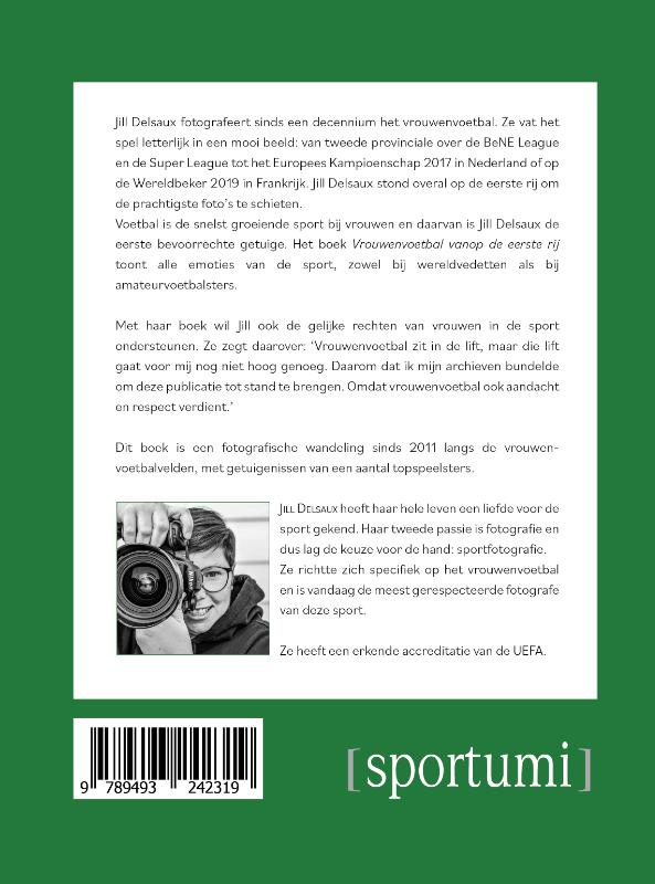 Achterkant van Vrouwenvoetbal vanop de eerste rij