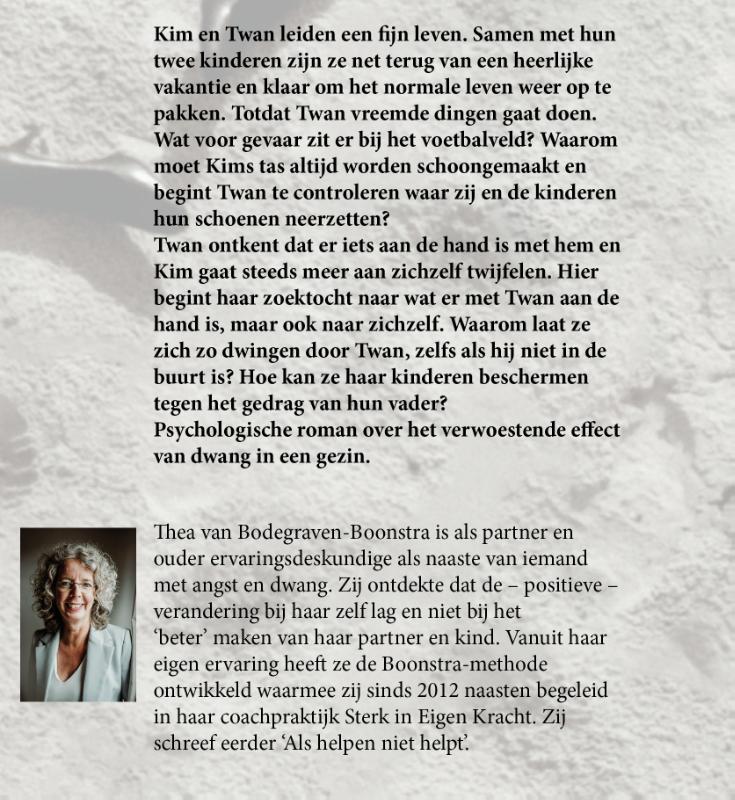 Achterkant van Gedwongen