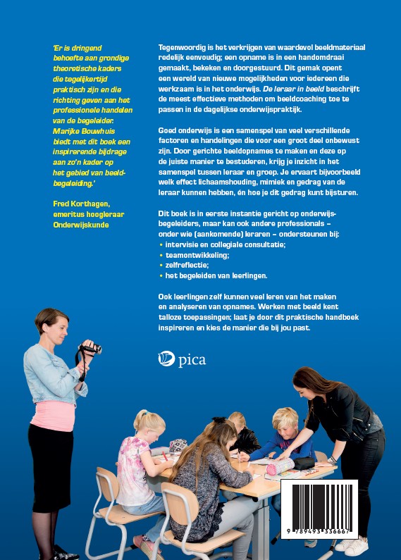 Achterkant van De leraar in beeld