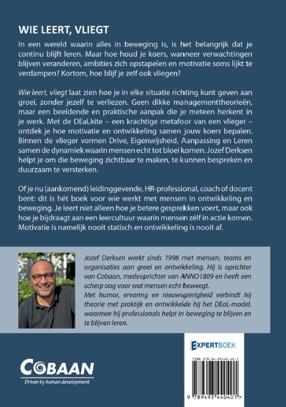 Achterkant van Wie leert, vliegt