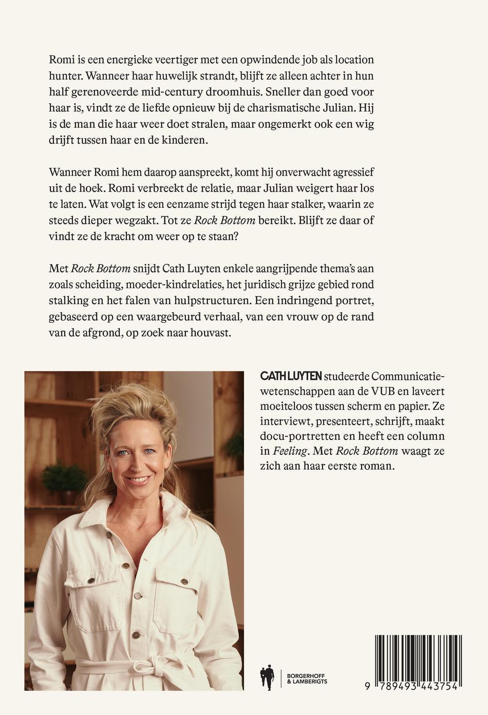 Achterkant van Rock Bottom