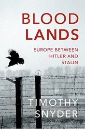 Omslag van Bloodlands Europe Between Hitler and Stalin