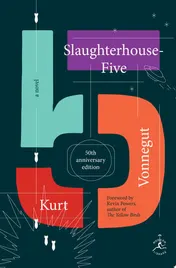 Omslag van Slaughterhouse-Five A Novel; 50th anniversary edition