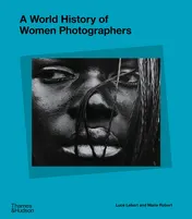 Omslag van A World History of Women Photographers