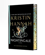 Omslag van The Nightingale Deluxe Edition A Novel