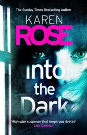 Omslag van Into the Dark (the Cincinnati Series Book 5) The Absolutely Gripping Sunday Times Top Ten Bestseller