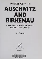 Omslag van Auschwitz and Birkenau Rare Photographs from Wartime Archives