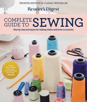 Omslag van Reader's Digest Complete Guide to Sewing Step by step techniques for making clothes and home accessories