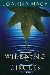 Omslag van Widening Circles A Memoir