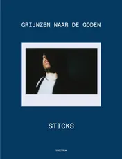Omslag van Grijnzen naar de Goden