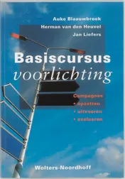 Omslag van Basiscursus voorlichting