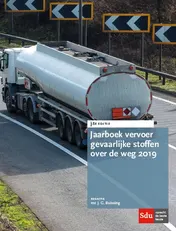 Omslag van Jaarboek Vervoer Gevaarlijke stoffen over de weg 2019