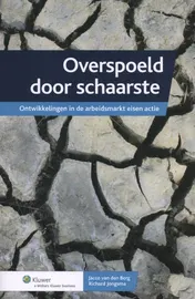 Omslag van Overspoeld door schaarste