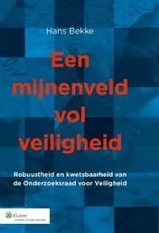 Omslag van Een mijnenveld vol veiligheid