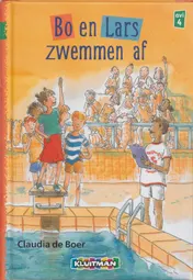 Omslag van Bo en Lars zwemmen af