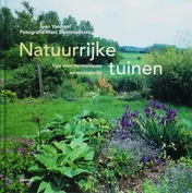 Omslag van Natuurrijke tuinen