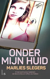 Omslag van Onder mijn huid