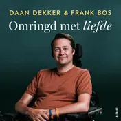 Omslag van Omringd met liefde