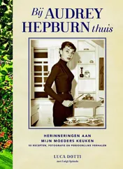 Omslag van Bij Audrey Hepburn thuis