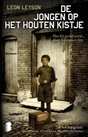 Omslag van De jongen op het houten kistje
