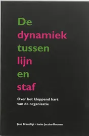 Omslag van De dynamiek tussen lijn en staf