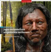Omslag van Jager-verzamelaars in uitgestrekte oerbossen